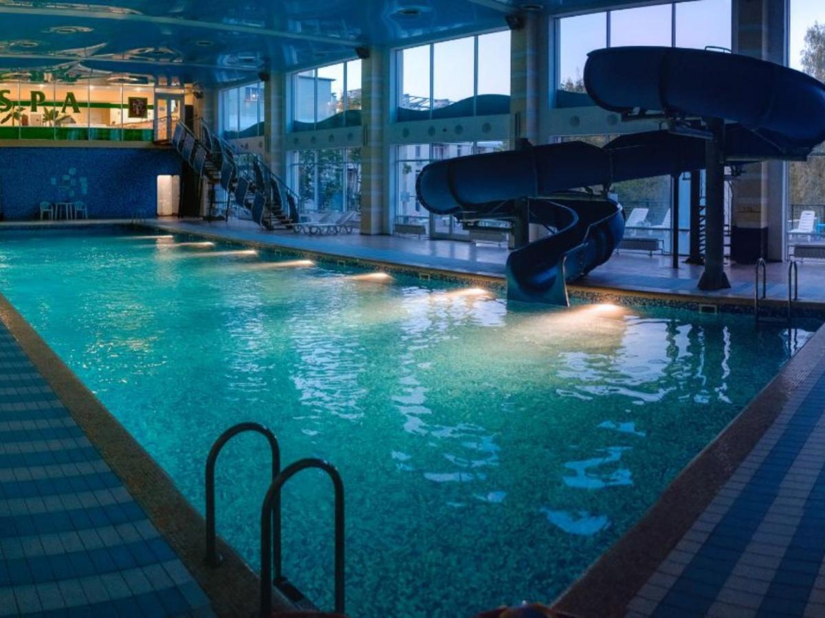 Carnaval Resort & Spa Koropovo Eksteriør billede
